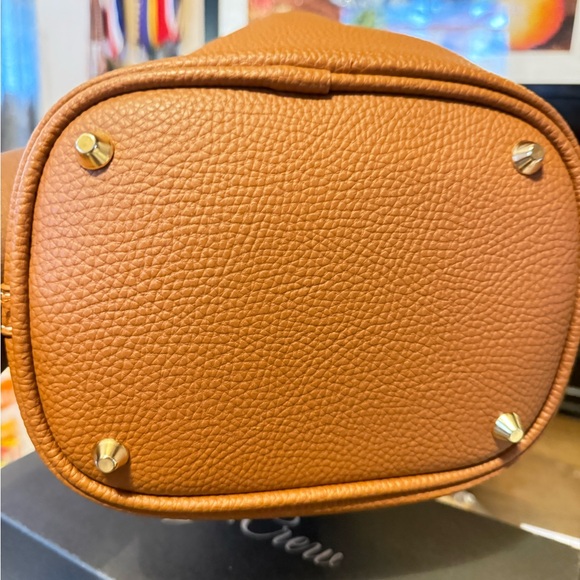 Amazon Tan Faux Leather Satchel - Picture 3 of 7